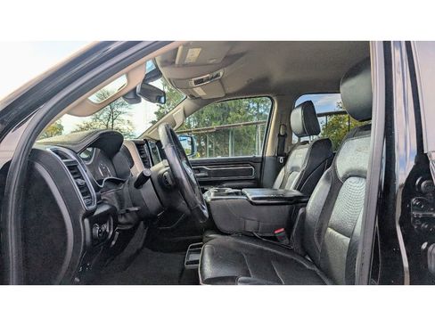 Used 2019 RAM 1500 Laramie image 14