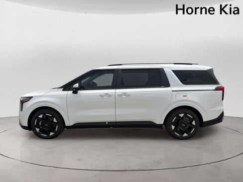 New 2026 Kia Carnival EX FWD image 6