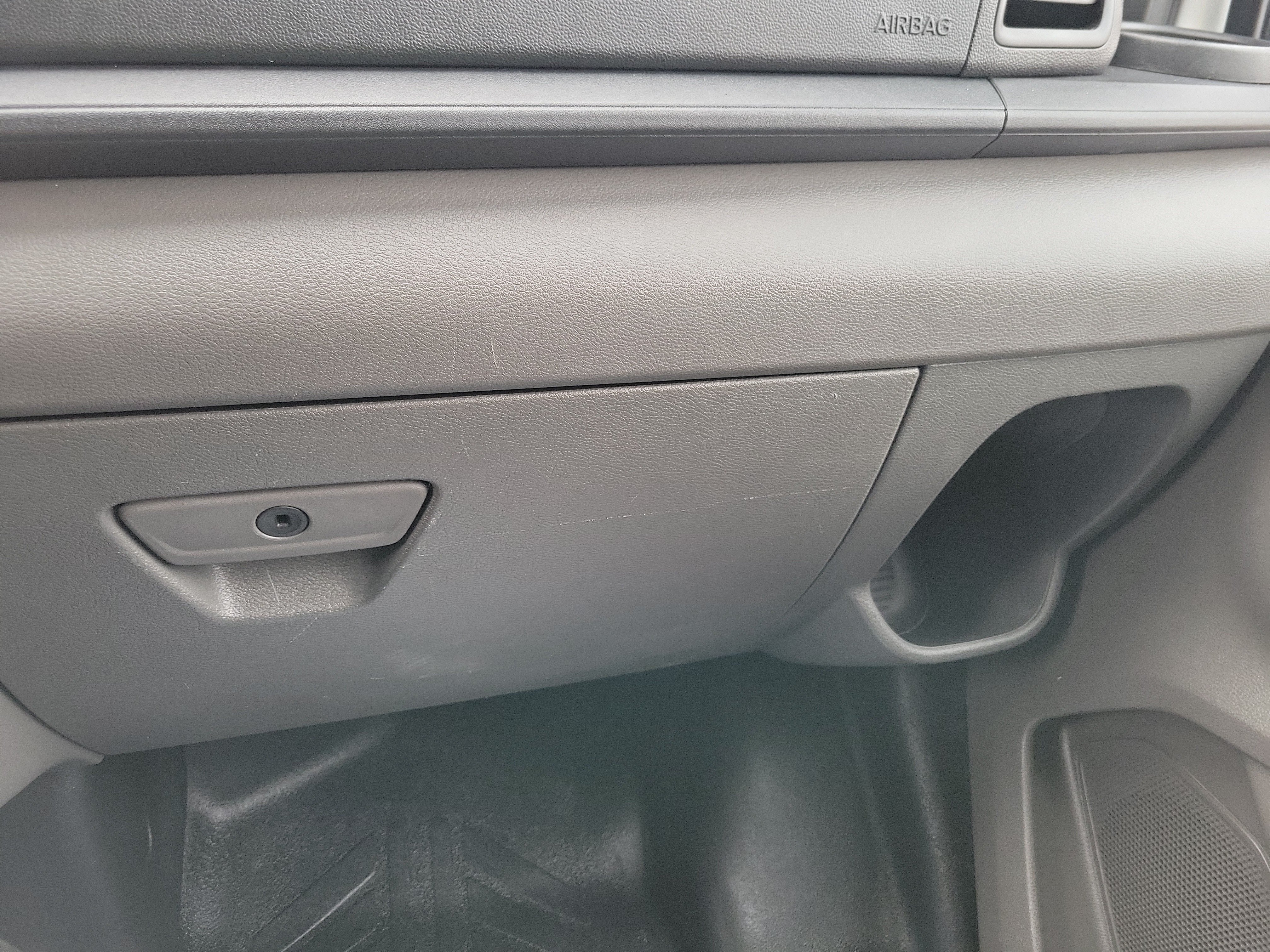 Used 2020 Ford Transit 150 Low Roof RWD image 17