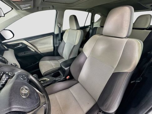 Used 2015 Toyota RAV4 XLE FWD image 20