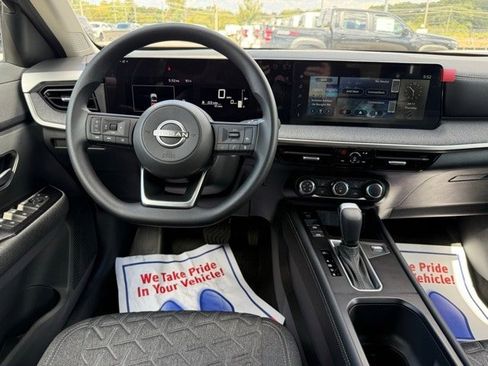 New 2025 Nissan Kicks SV w/ SV Premium Package image 19