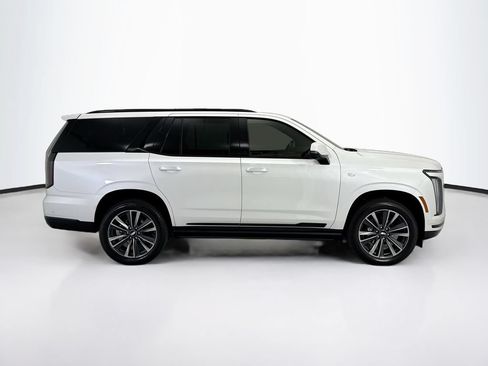 Used 2025 Cadillac Escalade Sport w/ LPO, Floor Liner Package AWD/4WD image 4