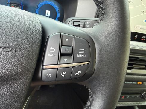 Certified 2025 Ford Bronco Sport Outer Banks w/ Outer Banks Tech Package+ AWD/4WD image 20