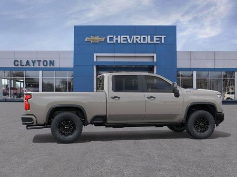 New 2026 Chevrolet Silverado 2500 ZR2 AWD/4WD image 31