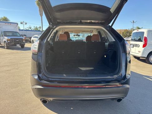 Used 2018 Ford Edge SEL w/ Equipment Group 201A image 15