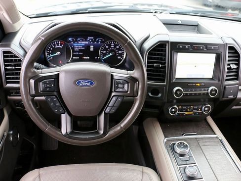 Used 2020 Ford Expedition Max Limited image 31