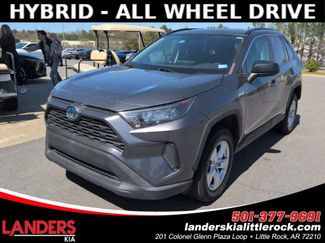 Used 2021 Toyota RAV4 LE video 1