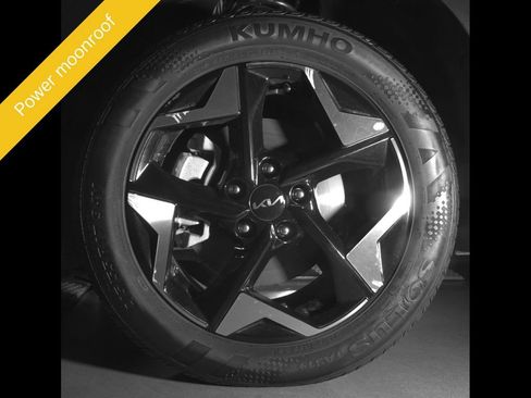 Certified 2024 Kia Seltos EX AWD/4WD image 12