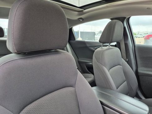 Used 2023 Chevrolet Malibu LT FWD image 19