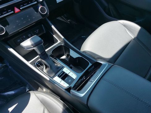 Certified 2025 Hyundai Santa Cruz SEL FWD image 26