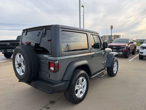 Used 2020 Jeep Wrangler Sport S image 6