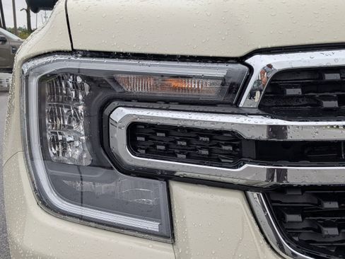 New 2025 Ford Ranger XLT image 10