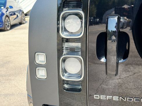 Used 2024 Land Rover Defender 110 Carpathian Edition AWD/4WD image 10