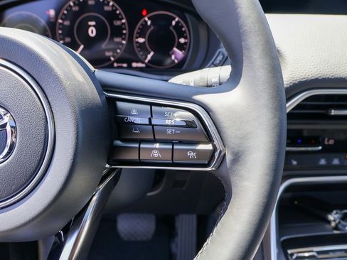 Used 2025 MAZDA CX-70 Plug-In Hybrid w/ Premium Pkg image 31