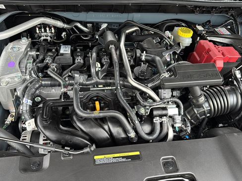 New 2026 Nissan Sentra SR w/ Floor Mat Package FWD image 28