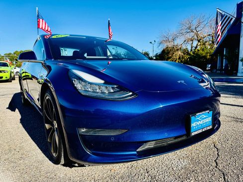 Used 2018 Tesla Model 3 Long Range image 18