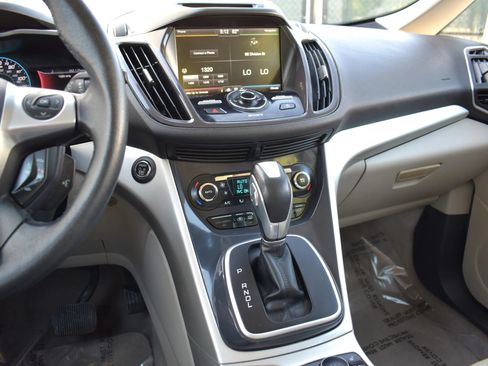 Used 2013 Ford C-MAX Energi SEL FWD image 23