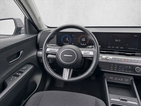 Used 2024 Hyundai Kona SEL FWD image 26