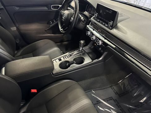 Used 2023 Honda Civic Sport image 16