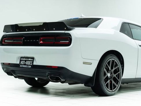 Used 2019 Dodge Challenger R/T Scat Pack w/ Shaker Package image 14