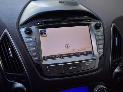 Used 2014 Hyundai Tucson Limited w/ Technology Package 02 AWD/4WD image 34