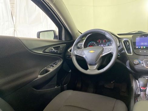 Used 2024 Chevrolet Malibu RS image 15