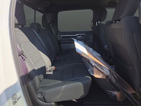 New 2026 RAM 1500 Big Horn AWD/4WD image 35