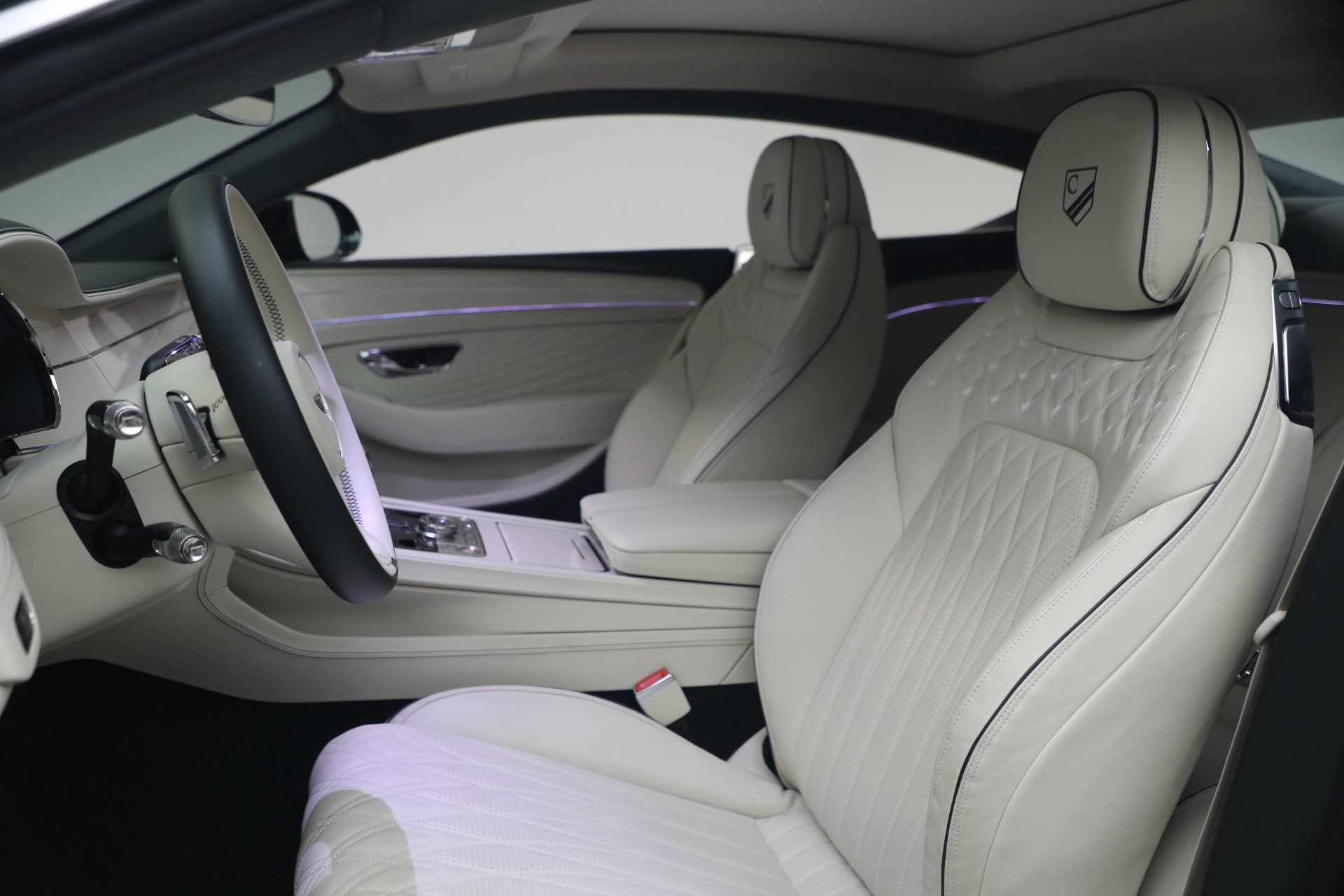 Certified 2026 Bentley Continental GT Azure AWD/4WD image 19