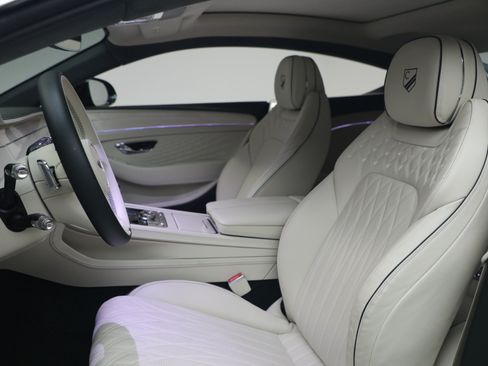 Certified 2026 Bentley Continental GT AWD/4WD image 19