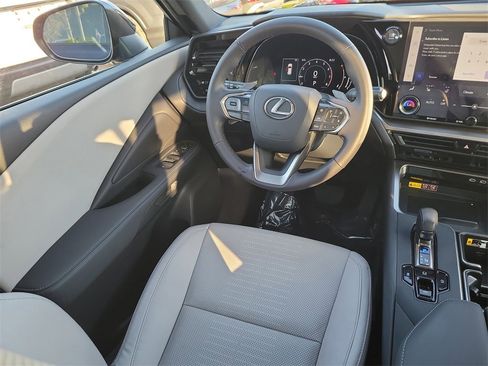 Used 2024 Lexus TX 350 FWD image 10