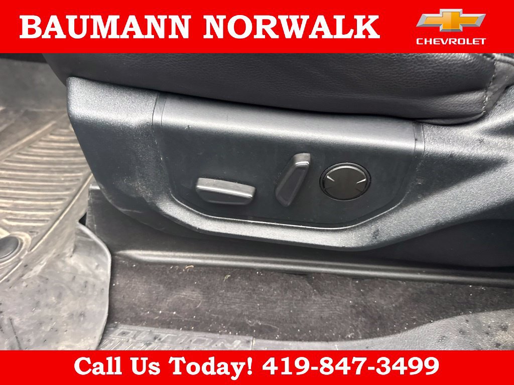 Used 2020 Ford Expedition XLT w/ Equipment Group 202A AWD/4WD image 17