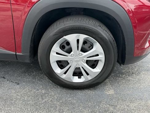 Certified 2024 Chevrolet Trax LS FWD image 9