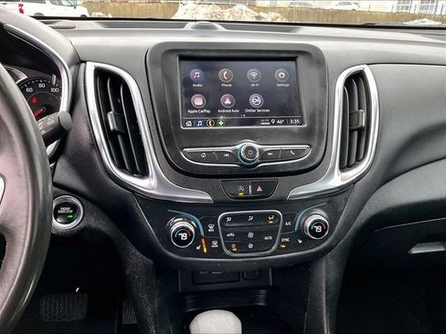 Used 2022 Chevrolet Equinox LT image 18