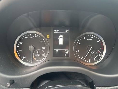 Used 2023 Mercedes-Benz Metris image 19