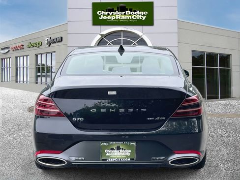 Used 2024 Genesis G70 3.3T Advanced image 7
