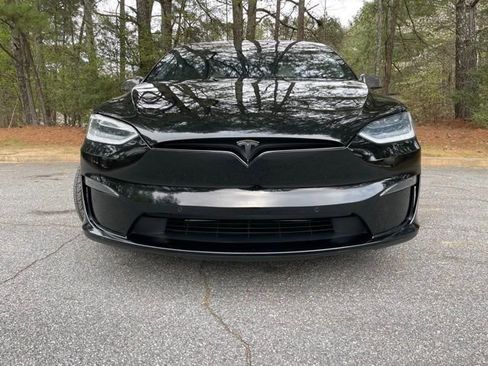 Used 2022 Tesla Model X Plaid image 4
