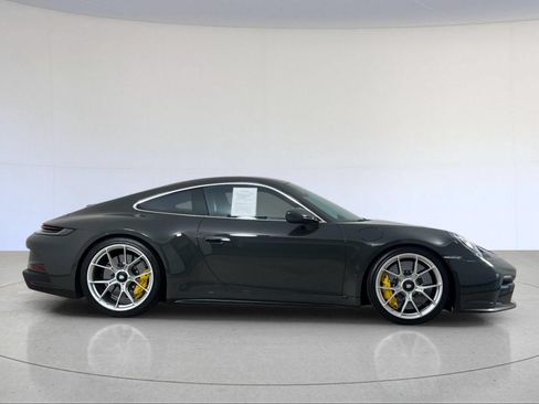 Certified 2022 Porsche 911 GT3 RWD image 8