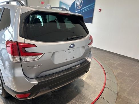 Used 2021 Subaru Forester Premium w/ Popular Package #1 image 6