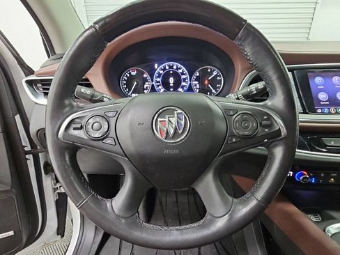 Used 2020 Buick Enclave Avenir w/ Avenir Technology Package FWD image 27