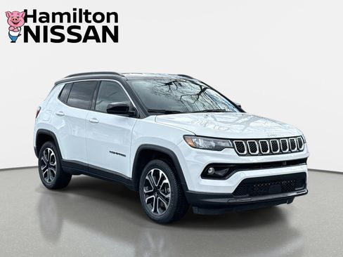 Used 2024 Jeep Compass Limited image 1