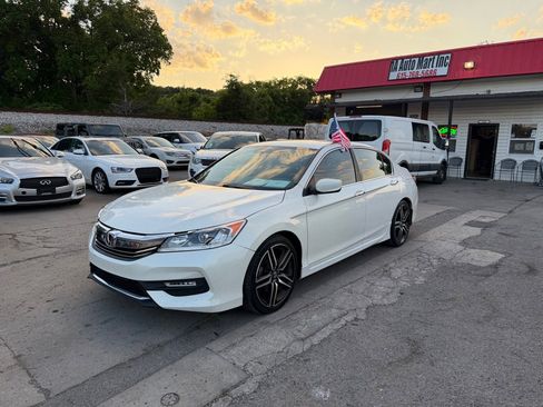 Used 2017 Honda Accord Sport image 1
