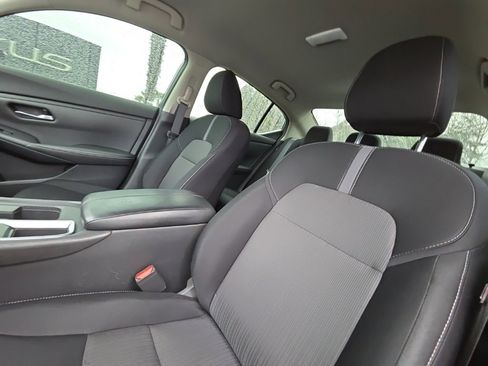 Used 2021 Nissan Sentra SV image 14