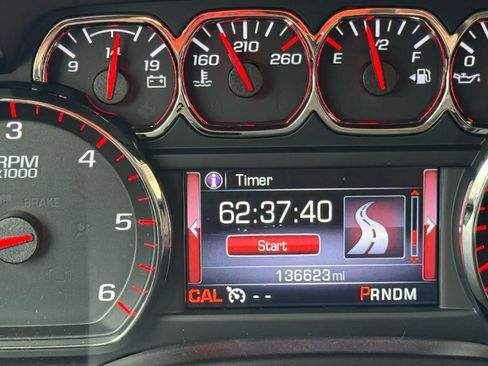 Used 2016 GMC Yukon XL SLT image 17