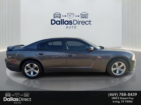 Used 2014 Dodge Charger R/T image 5