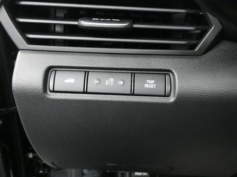 New 2025 Nissan Altima 2.5 SV w/ SV Special Edition Package image 15