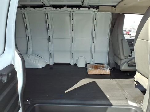 New 2026 Chevrolet Express 2500 w/ Communications Package RWD image 5