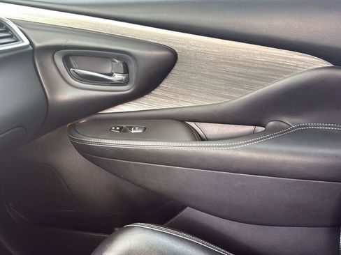 Used 2017 Nissan Murano Platinum w/ Platinum Technology Package image 21