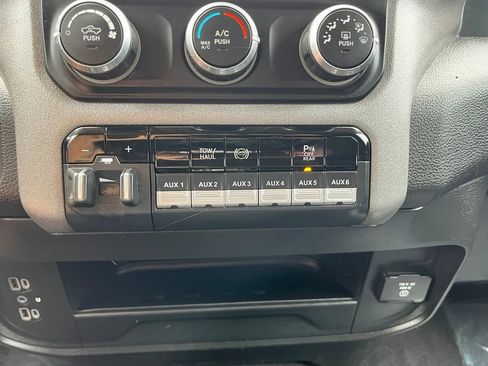 Used 2020 RAM 2500 Tradesman AWD/4WD image 28