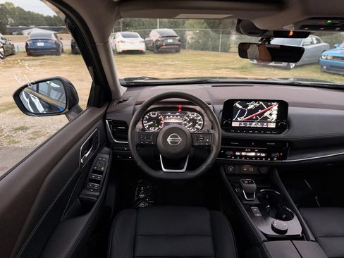 Used 2021 Nissan Rogue SL w/ Premium Package AWD/4WD image 34