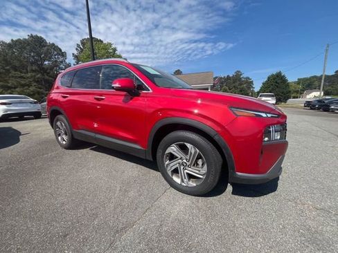 Used 2023 Hyundai Santa Fe SEL FWD image 4
